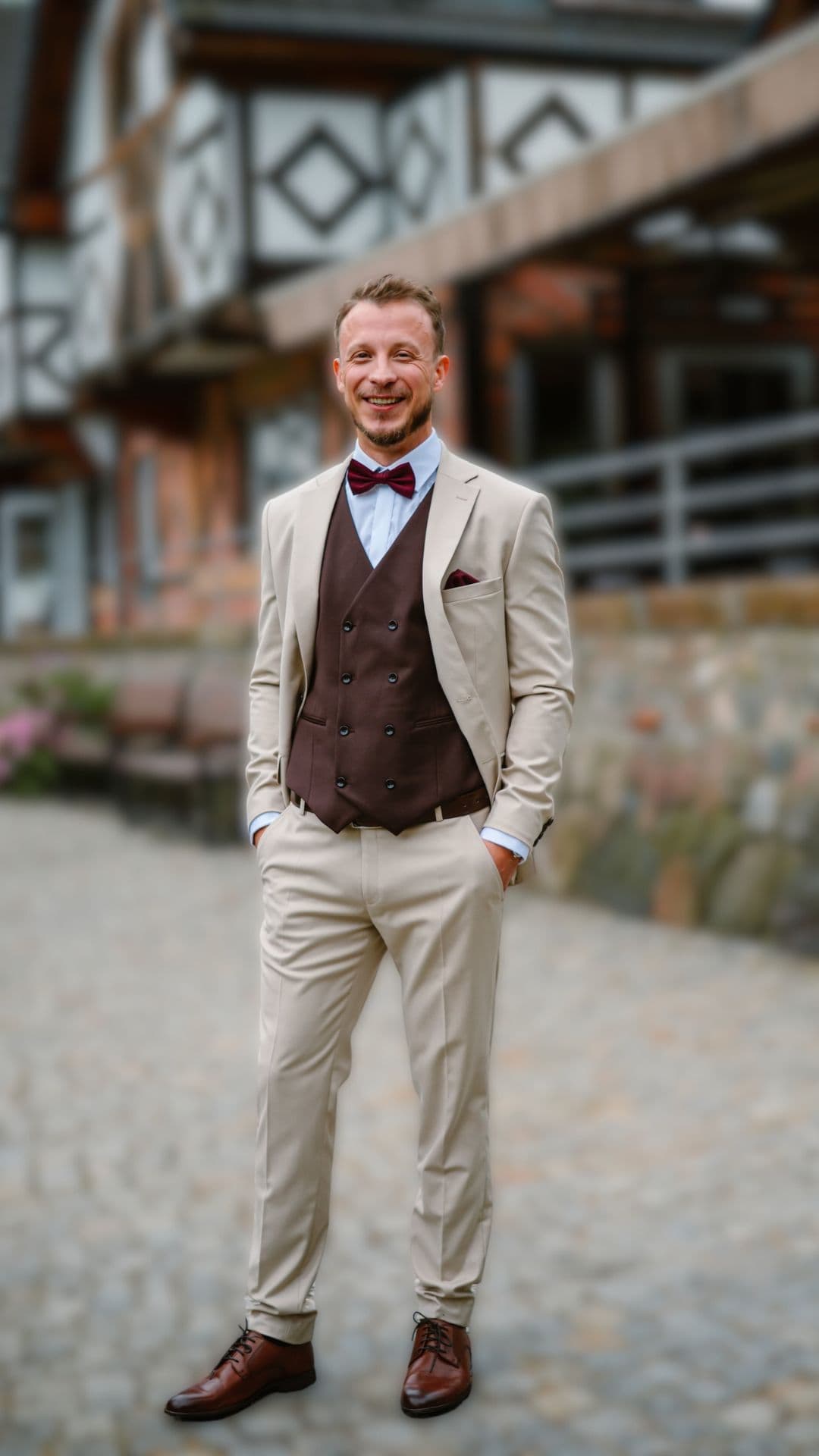 Tomasz Ksel – twórca tanich stron internetowych, Nebula